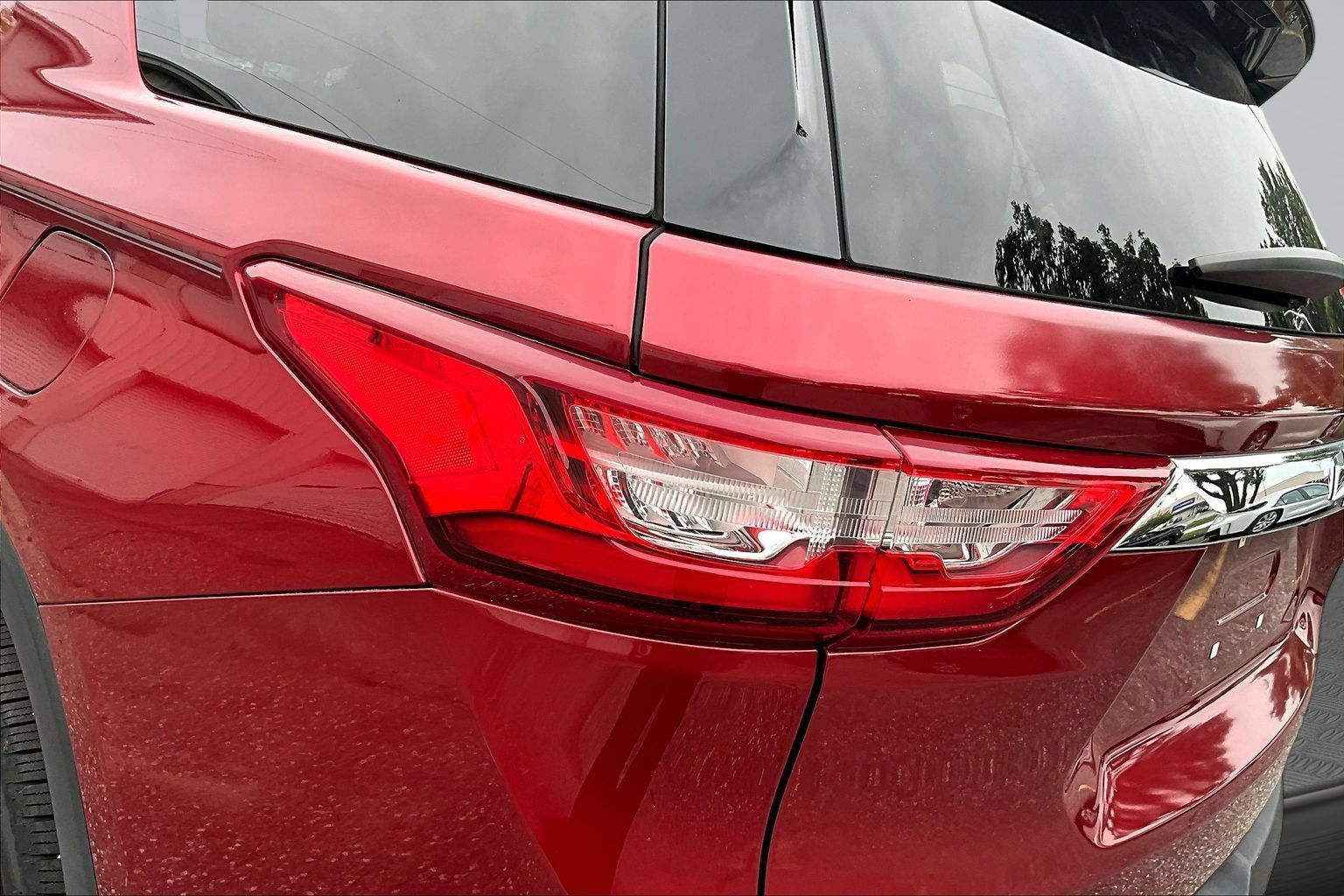 Used 2019 Chevrolet Traverse LT w/ LT Premium Package AWD/4WD image 23