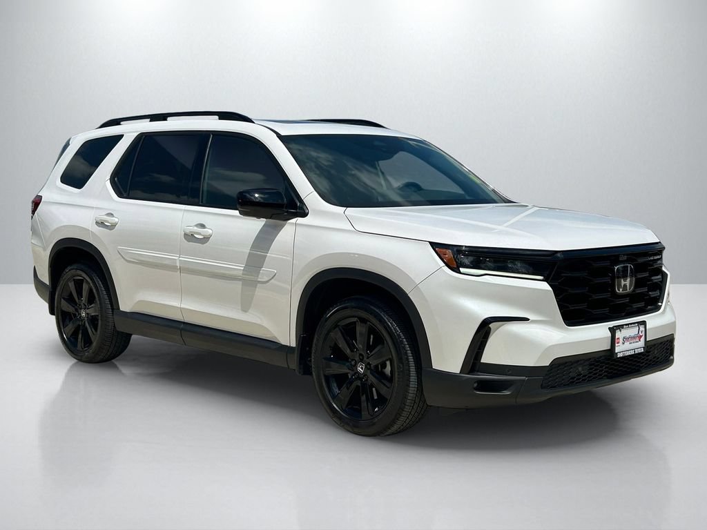 Used 2025 Honda Pilot Black Edition video 3