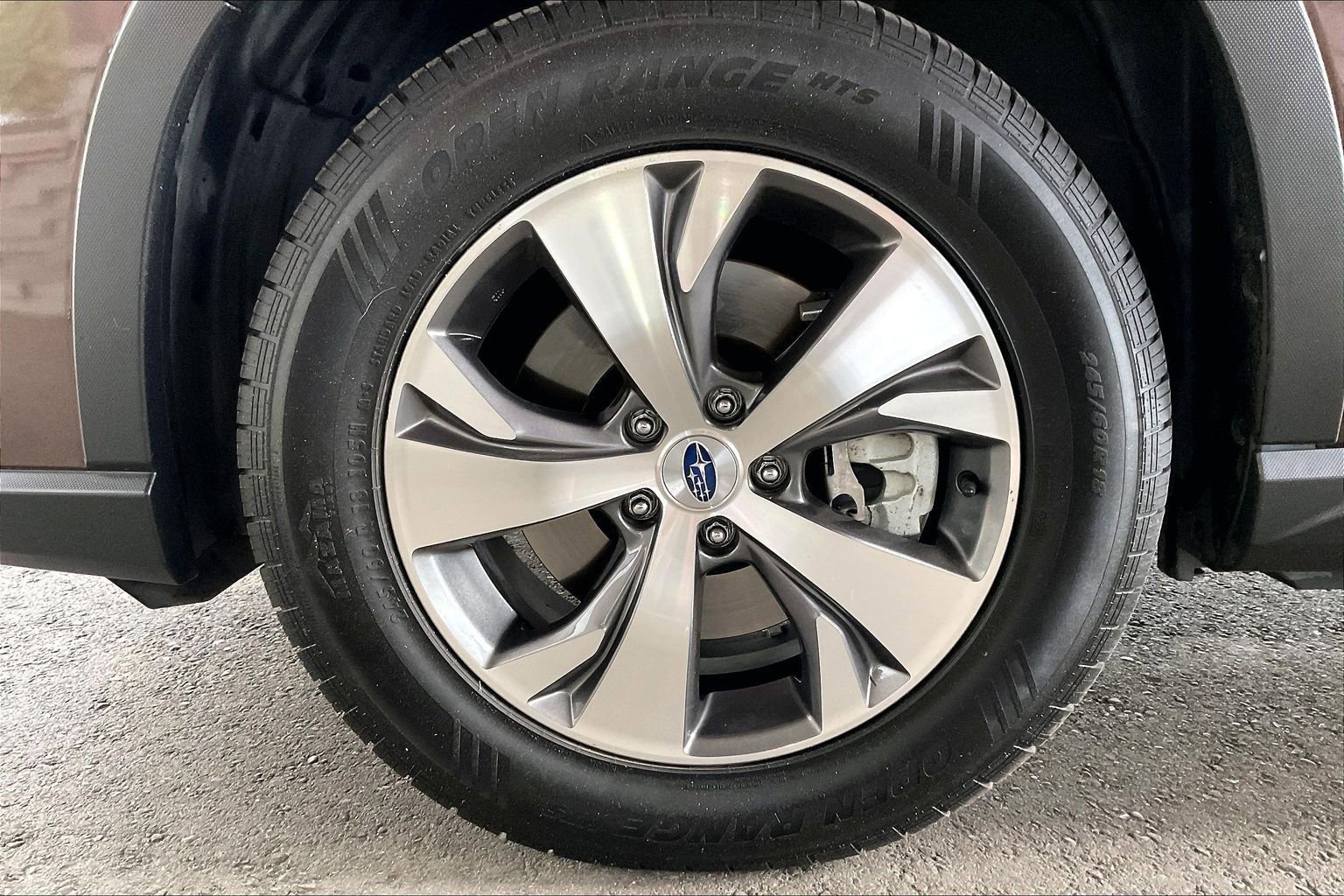 Used 2021 Subaru Ascent Premium w/ Convenience Package AWD/4WD image 27