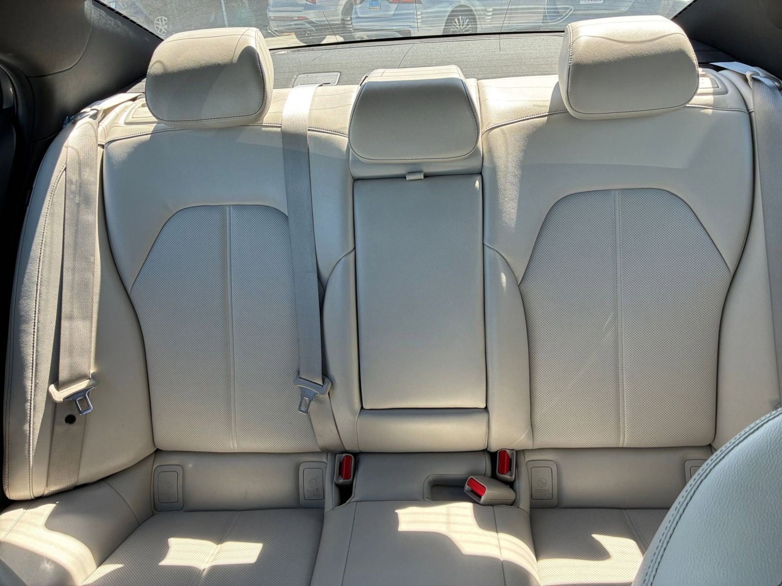 Used 2025 Genesis G70 2.5T AWD/4WD image 39