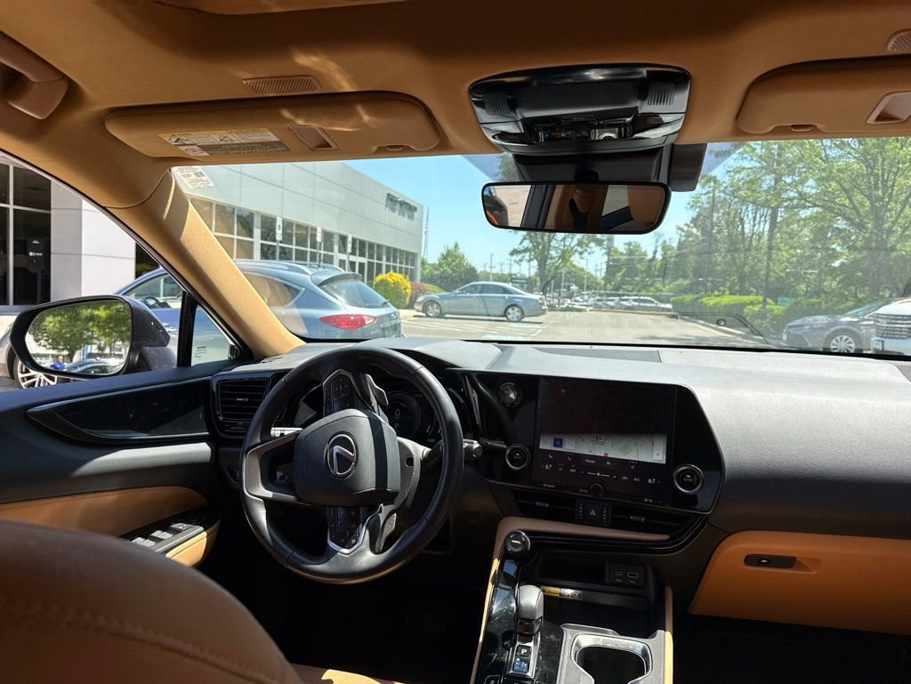 Certified 2025 Lexus NX 350h AWD image 8