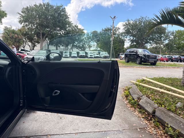 Used 2019 Dodge Challenger R/T RWD image 16