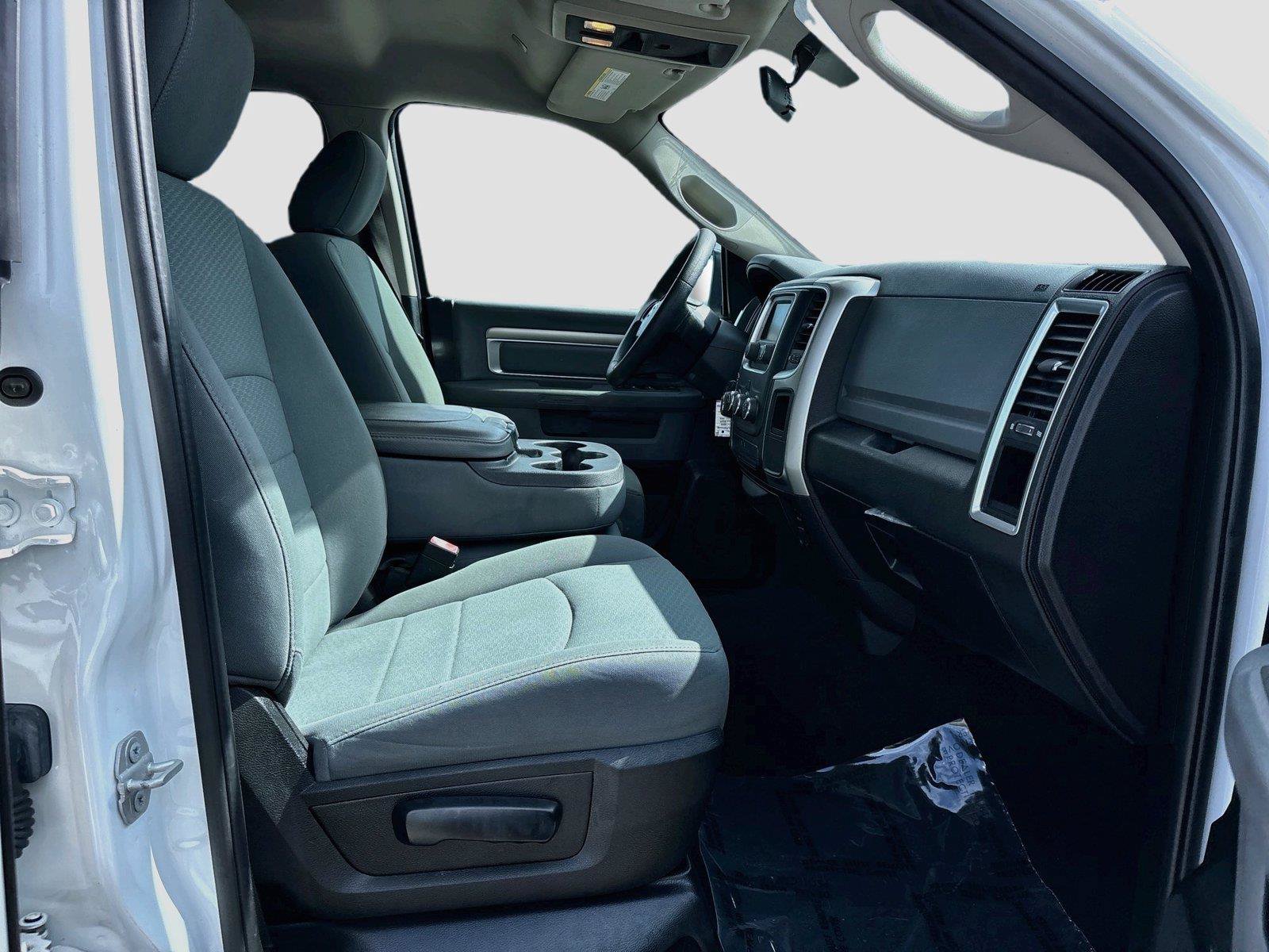 Used 2020 RAM 1500 Classic SLT RWD image 26