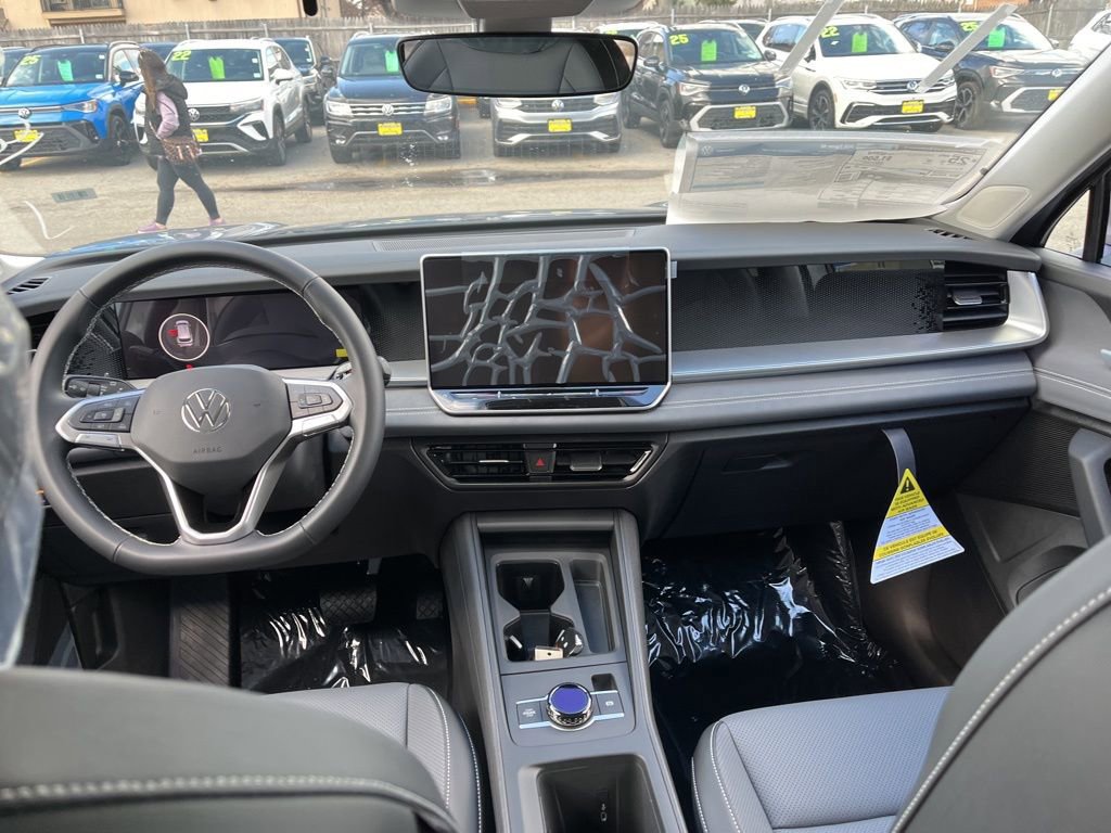 New 2026 Volkswagen Tiguan SE AWD/4WD image 15