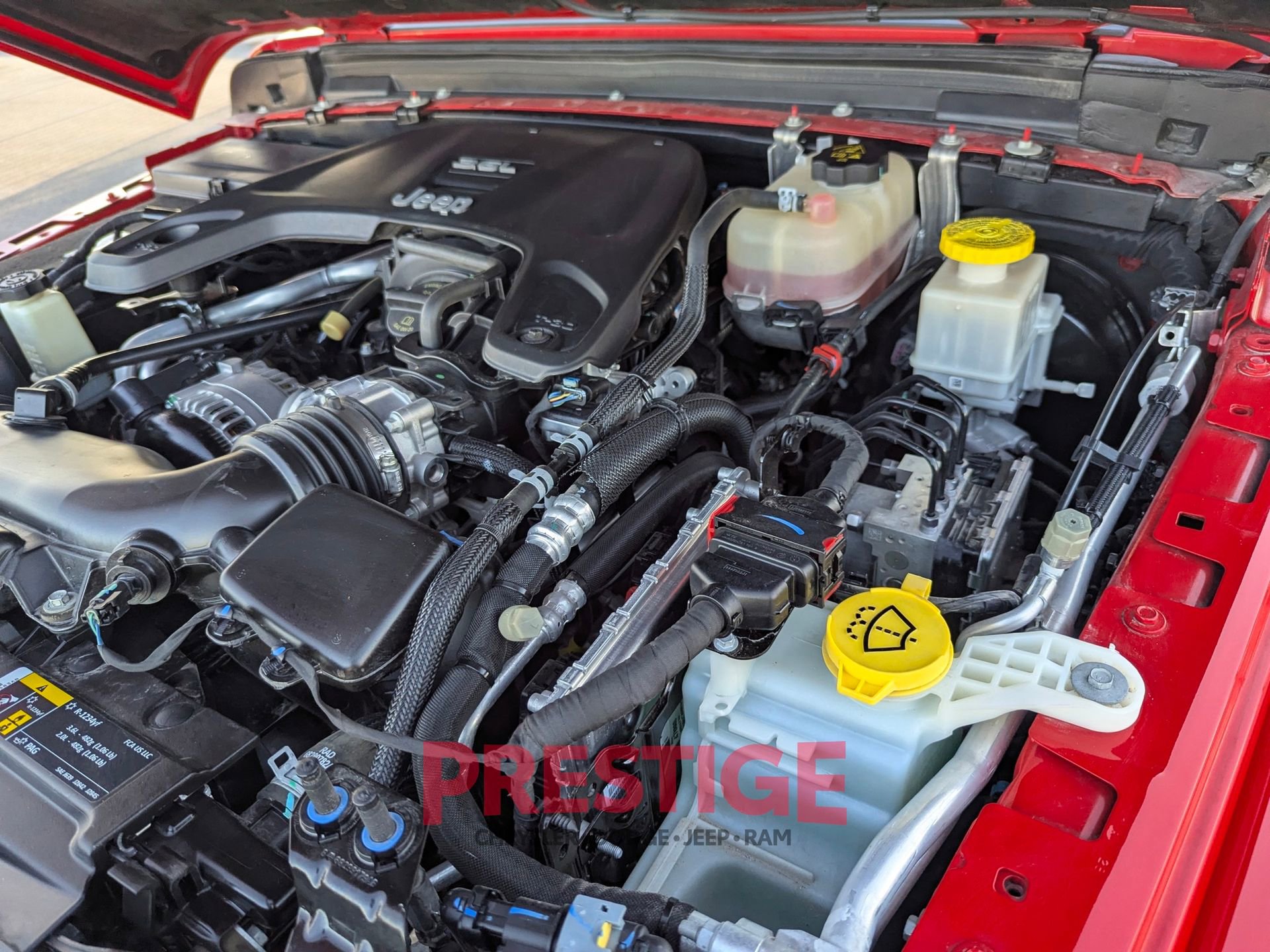 Used 2021 Jeep Gladiator Willys image 35