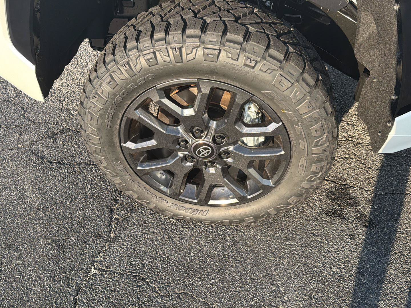 New 2026 Toyota Tundra Platinum AWD/4WD image 36