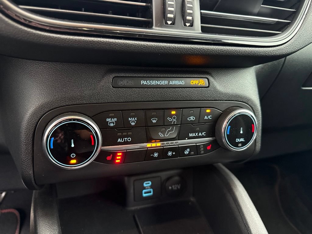 Used 2023 Ford Escape ST-Line AWD/4WD image 18
