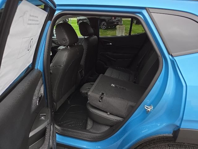 New 2026 Chevrolet Trax LT w/ Driver Confidence Package FWD image 40