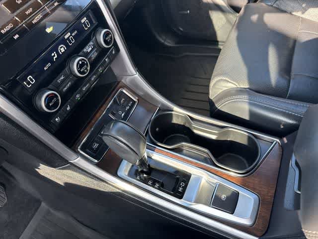 Certified 2022 Subaru Ascent Touring AWD/4WD image 29