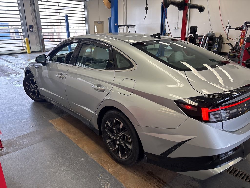 Used 2024 Hyundai Sonata SEL FWD image 10