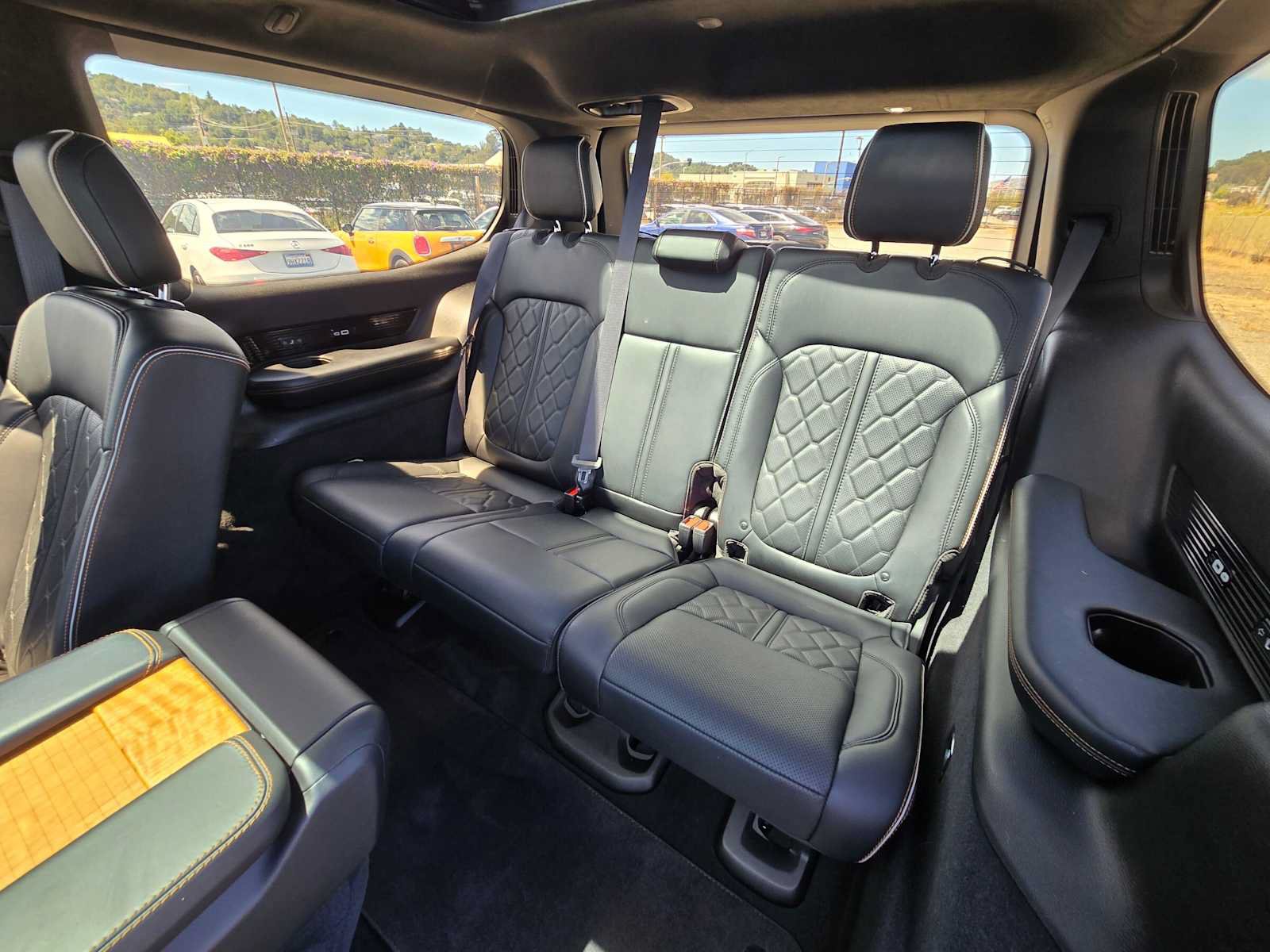 Used 2022 Jeep Grand Wagoneer Series III w/ Rear Seat Video Group 1 AWD/4WD image 20