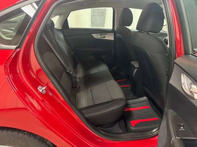 Used 2024 Kia Forte LXS w/ LXS Technology Package image 32
