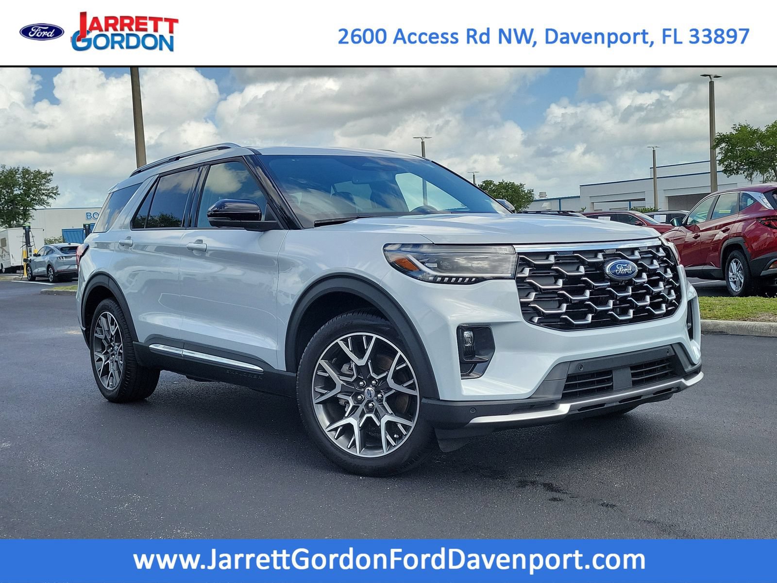 Certified 2025 Ford Explorer Platinum w/ Ultimate Package RWD image 1