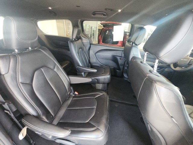 Used 2026 Chrysler Pacifica Select w/ S Appearance Package FWD image 39