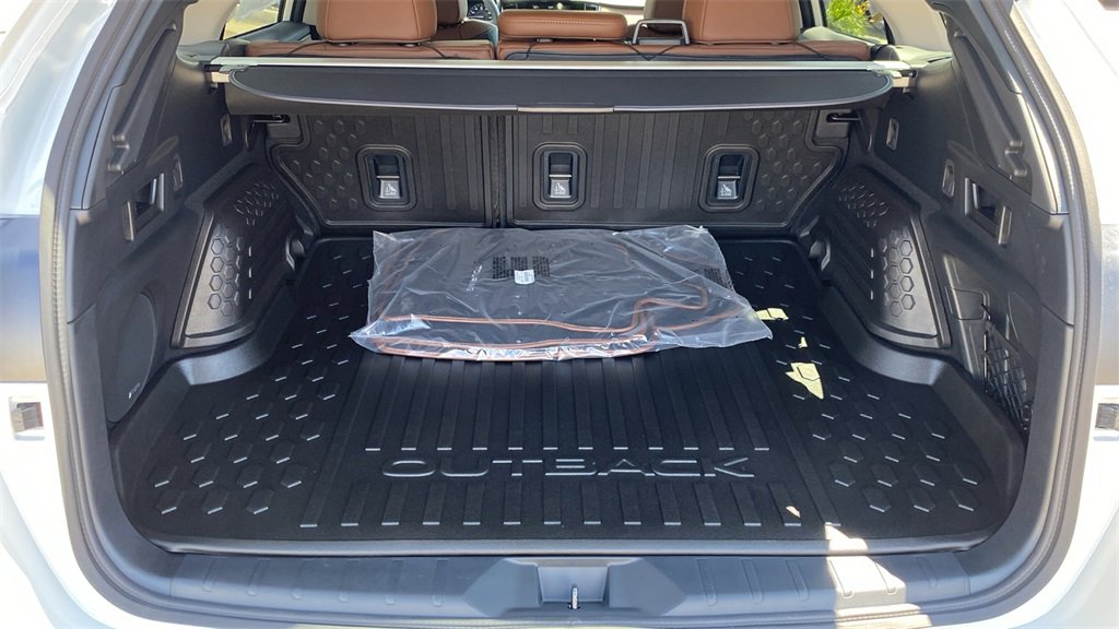 New 2025 Subaru Outback Touring XT image 11