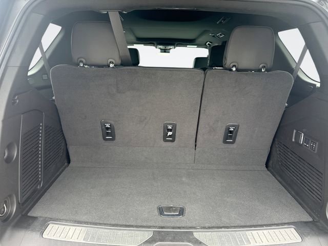 Used 2024 Chevrolet Tahoe High Country w/ Premium Package image 26