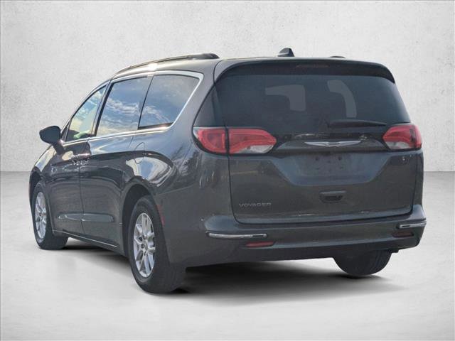 Used 2020 Chrysler Voyager Lxi image 7