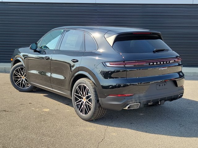 New 2026 Porsche Cayenne AWD/4WD image 3