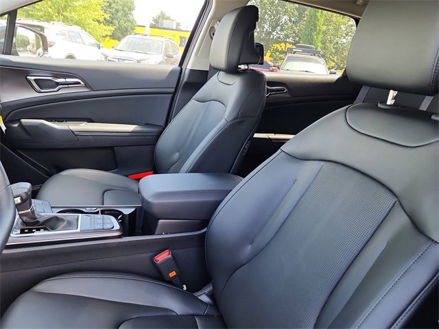 New 2026 Kia Sportage SX image 13
