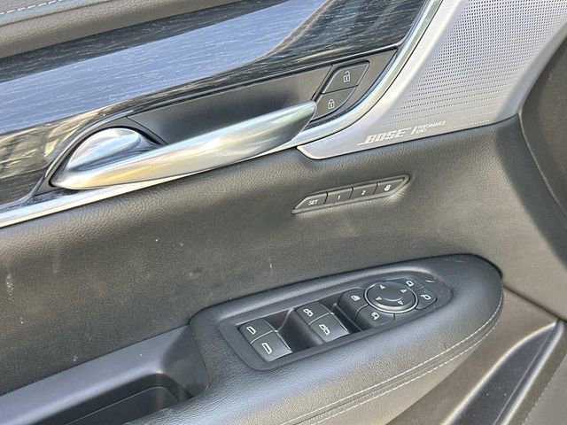 Used 2020 Cadillac XT5 Premium Luxury FWD image 16