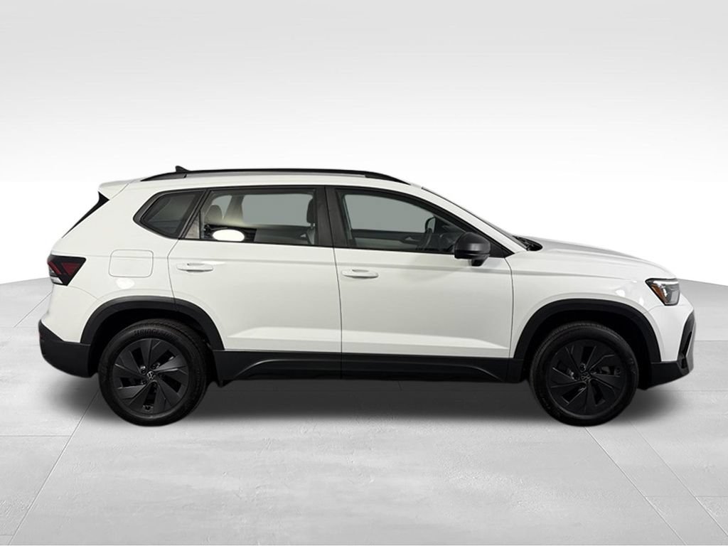 Used 2025 Volkswagen Taos S FWD image 6