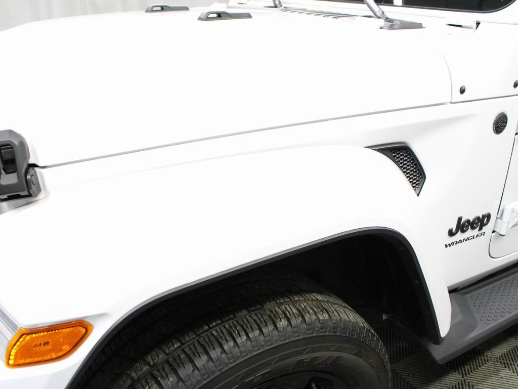Used 2023 Jeep Wrangler Unlimited Sahara AWD/4WD image 42