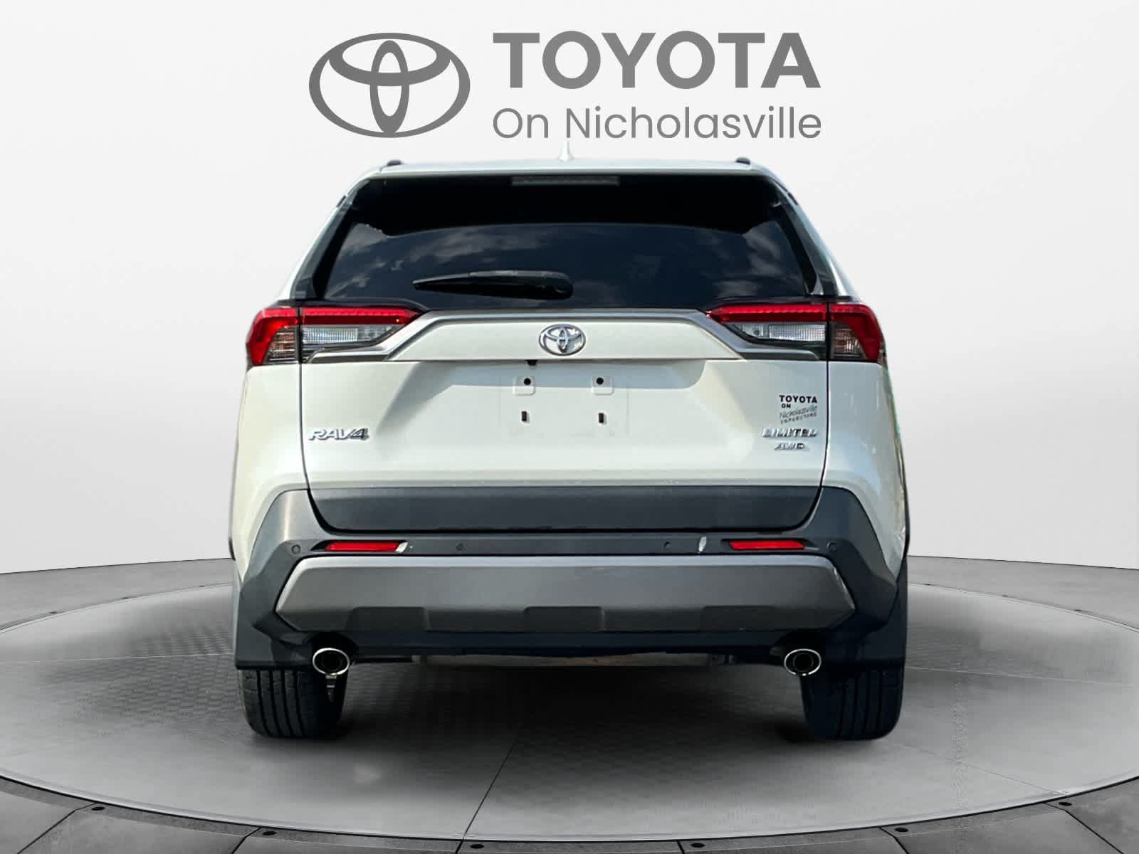 Used 2020 Toyota RAV4 Limited w/ All Weather Liner Package AWD/4WD image 4