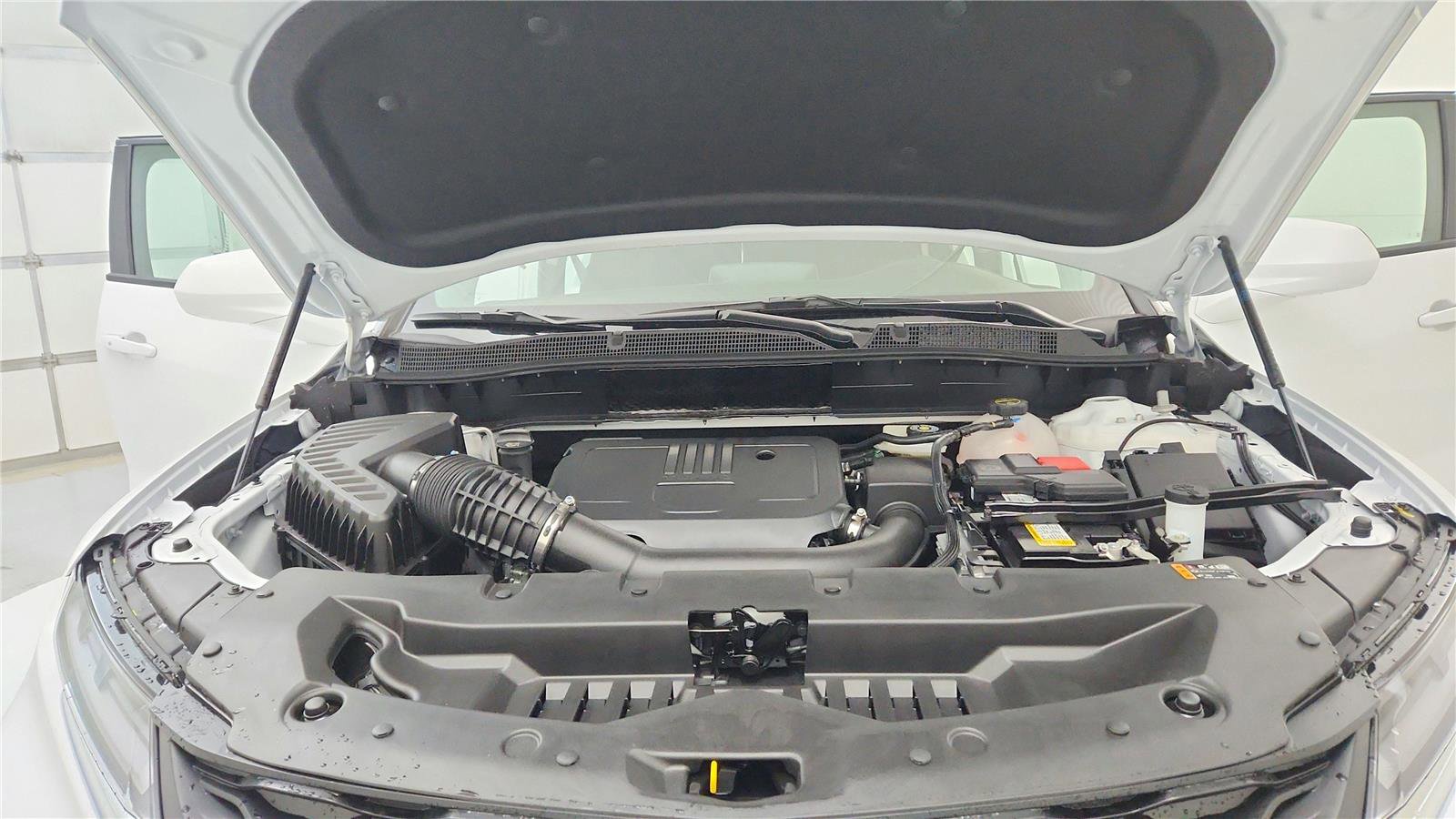 Used 2025 Chevrolet Blazer LT image 17