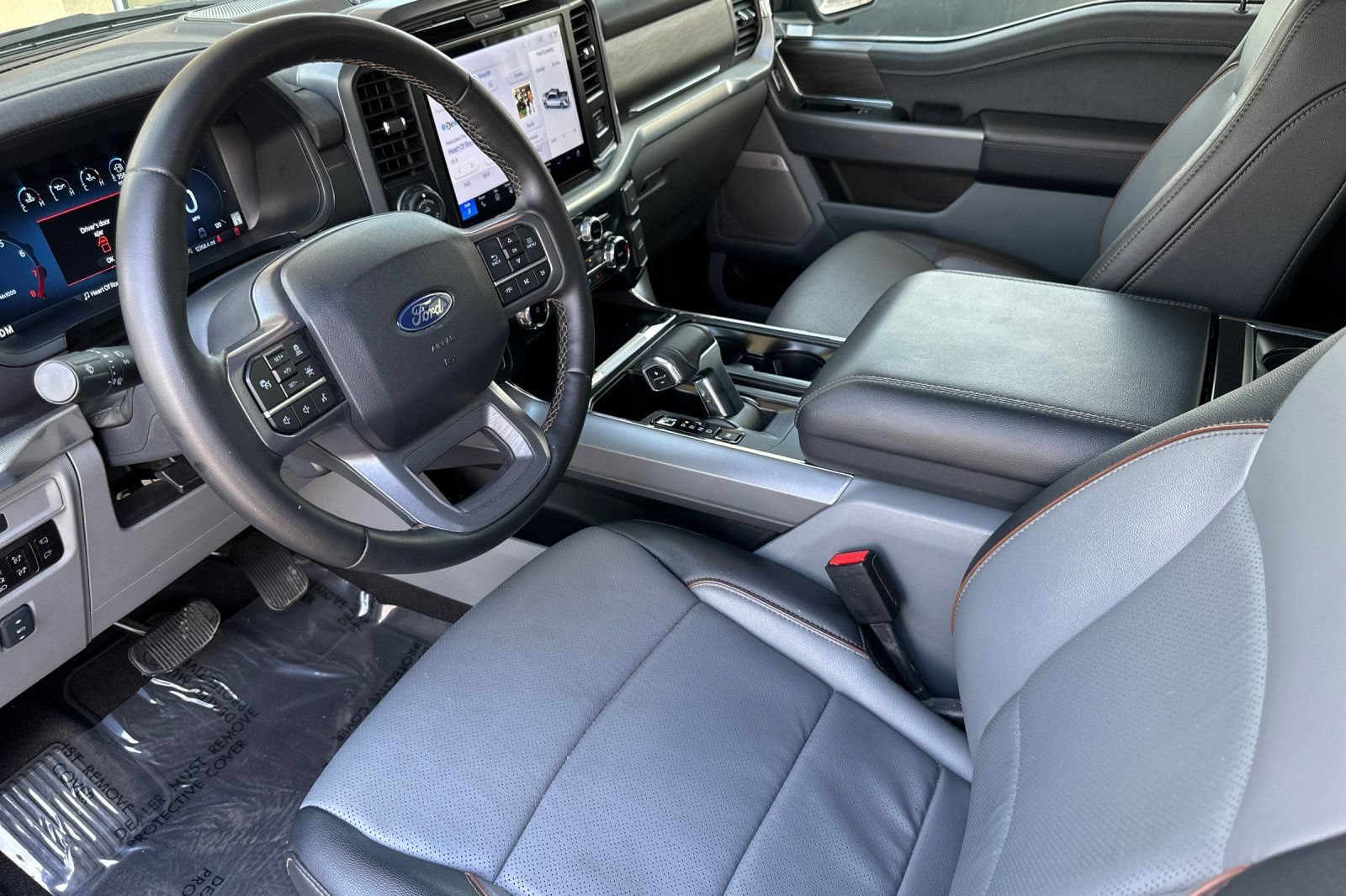 Used 2025 Ford F150 Lariat AWD/4WD image 10