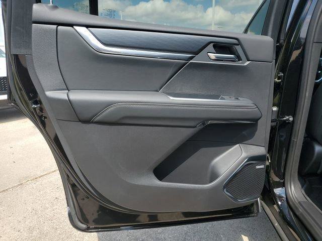 New 2026 GMC Acadia Elevation w/ LPO, Floor Liner Package FWD image 18