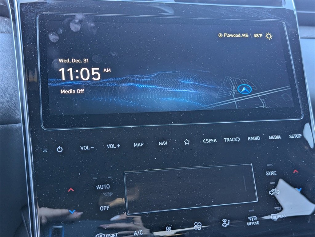 Certified 2023 Hyundai Santa Cruz Limited image 12