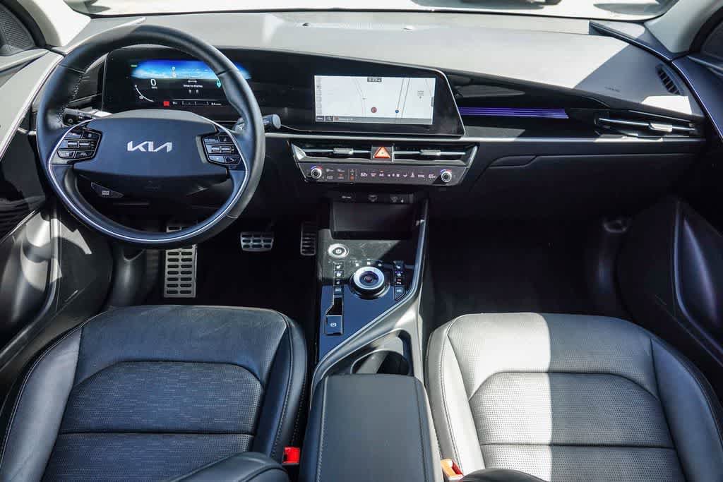 Certified 2023 Kia Niro Wave FWD image 11