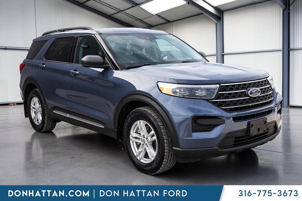 Used 2021 Ford Explorer XLT AWD/4WD image 31