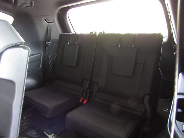 Used 2023 Lexus LX 600 F Sport AWD/4WD image 17