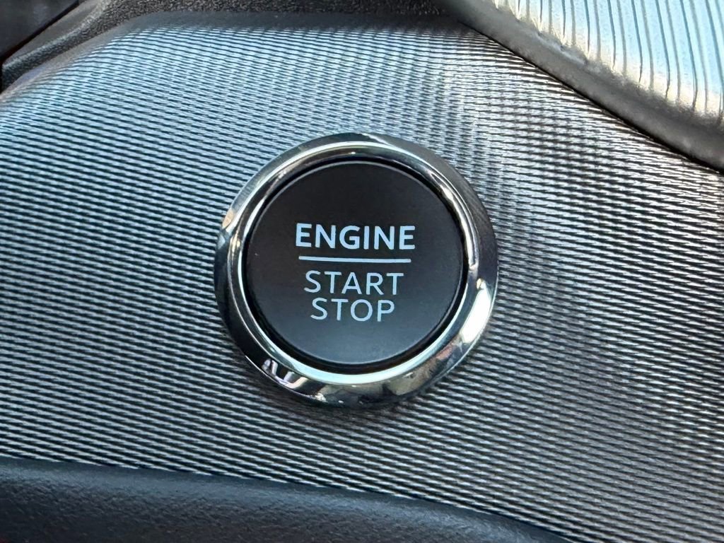 Used 2025 Ford Explorer ST-Line w/ Premium Package image 23