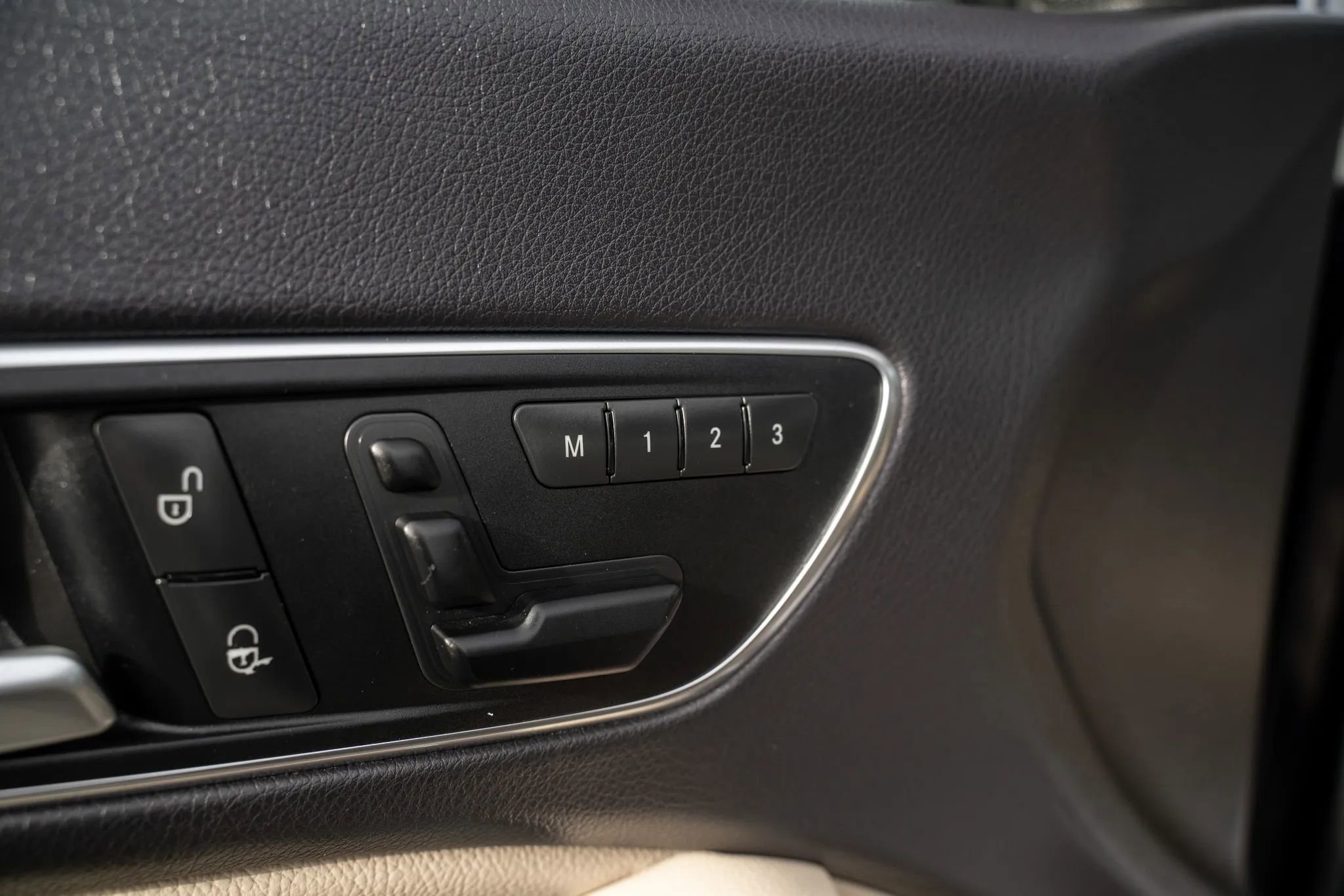 Used 2015 Mercedes-Benz CLA 250 CLA 250 Coupe 4D image 16