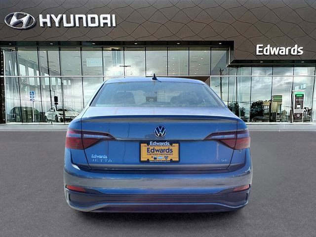 Used 2024 Volkswagen Jetta SE image 5