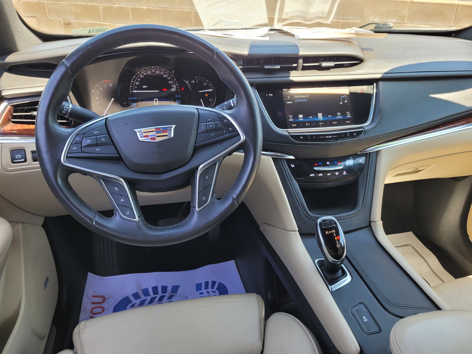 Used 2017 Cadillac XT5 Luxury w/ Driver Awareness Package FWD image 19
