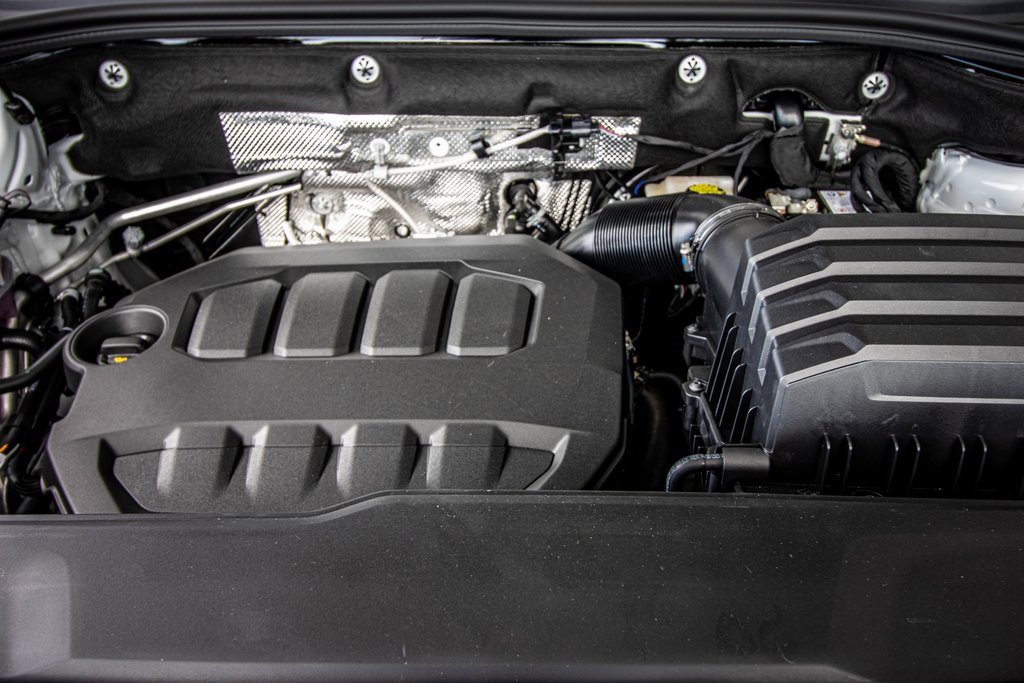 New 2026 Volkswagen Atlas Cross Sport SE image 24