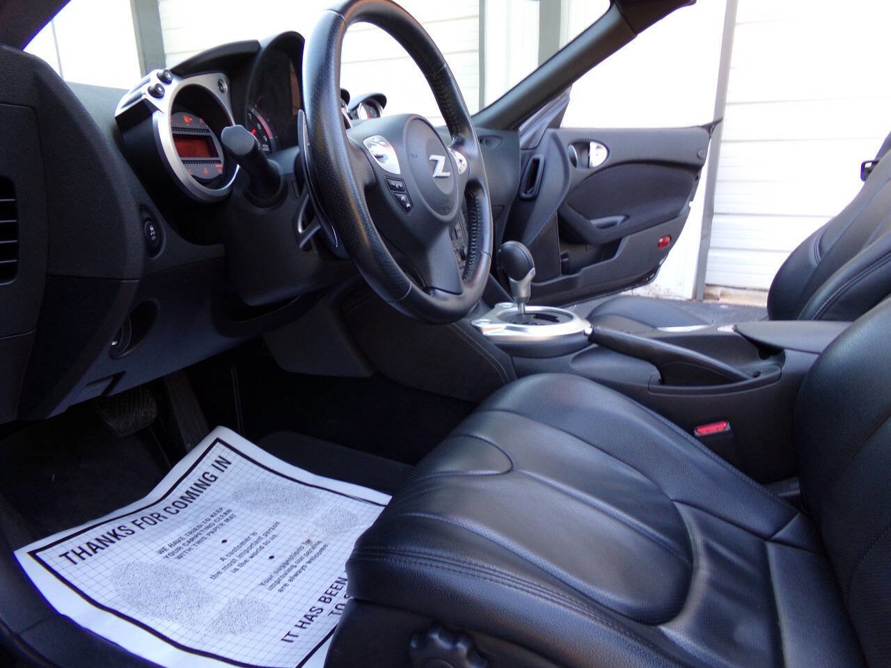 Used 2019 Nissan 370Z Roadster image 18