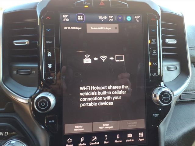 Used 2025 RAM 1500 Laramie AWD/4WD image 13