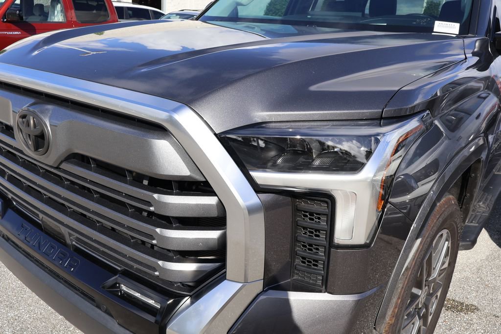 Used 2023 Toyota Tundra Limited w/ Power Package RWD image 3
