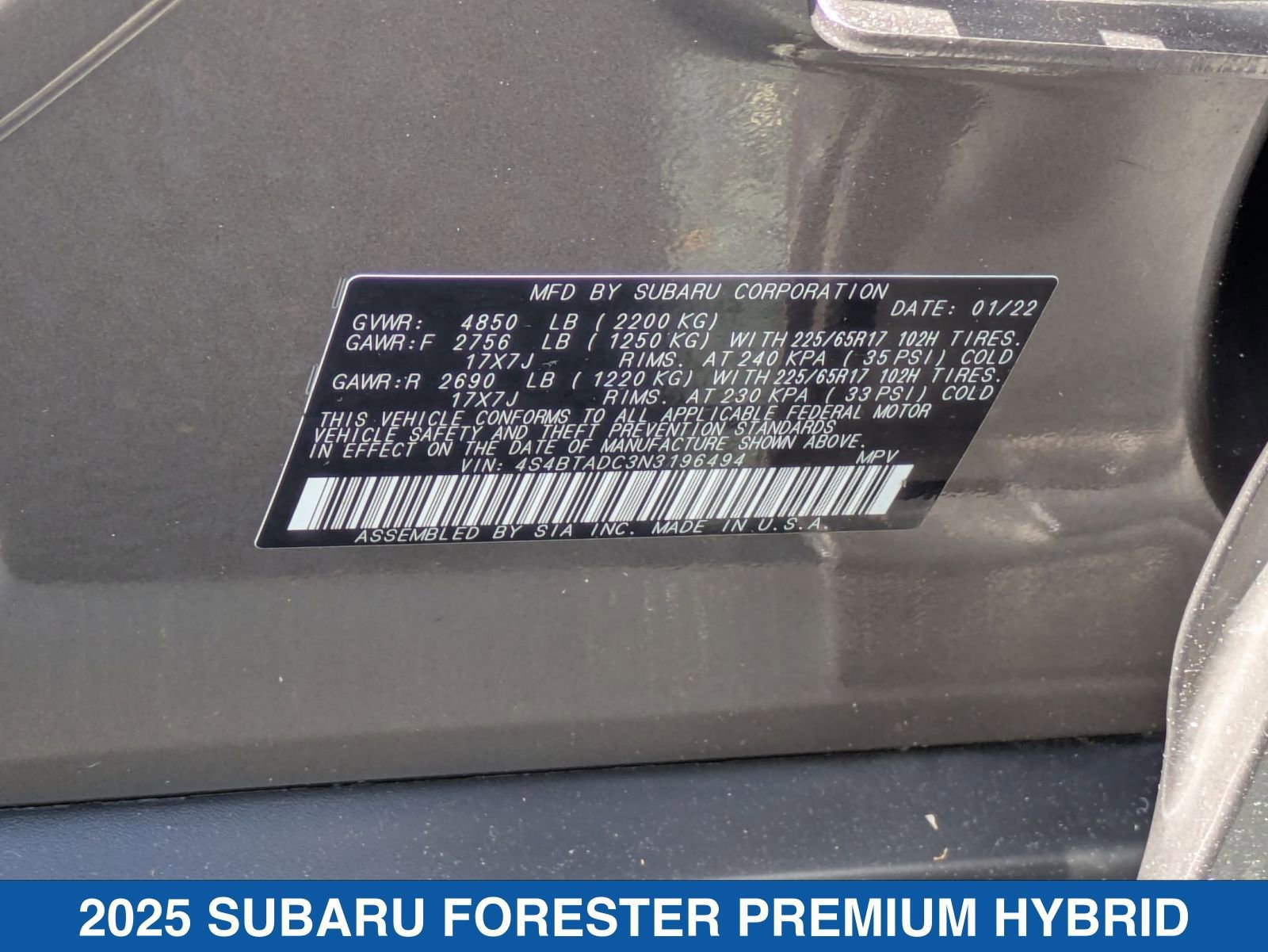 Certified 2025 Subaru Forester Premium AWD/4WD image 31