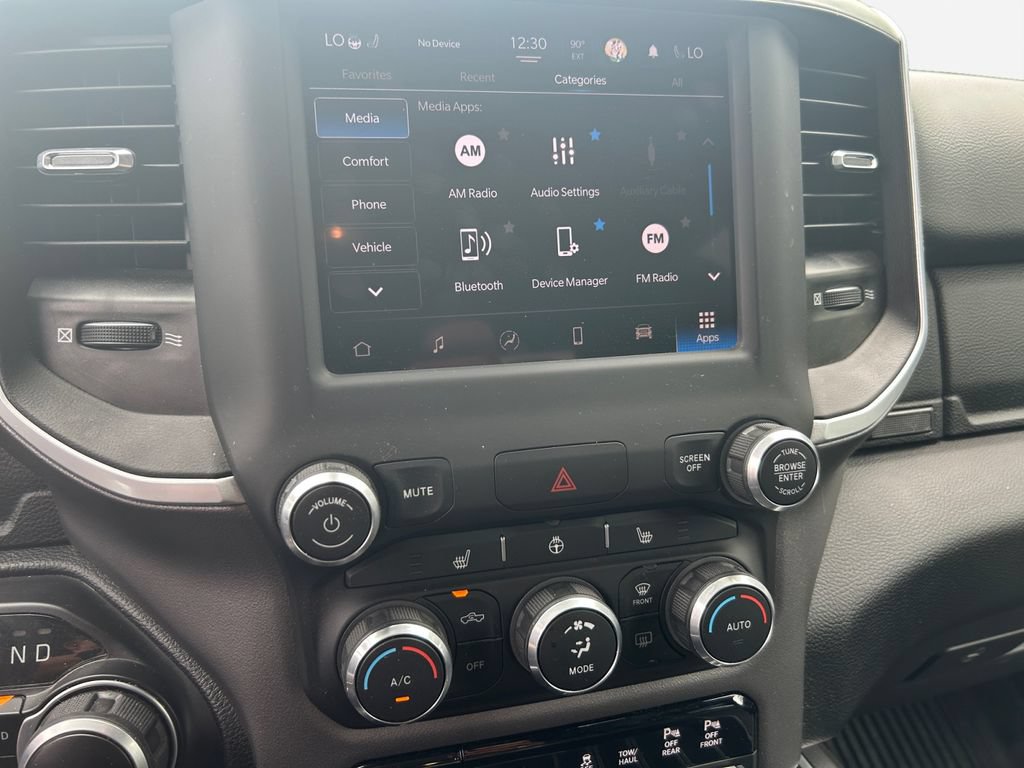Used 2022 RAM 1500 Big Horn w/ Night Edition AWD/4WD image 26