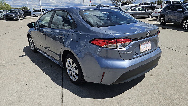 Used 2025 Toyota Corolla LE FWD image 23