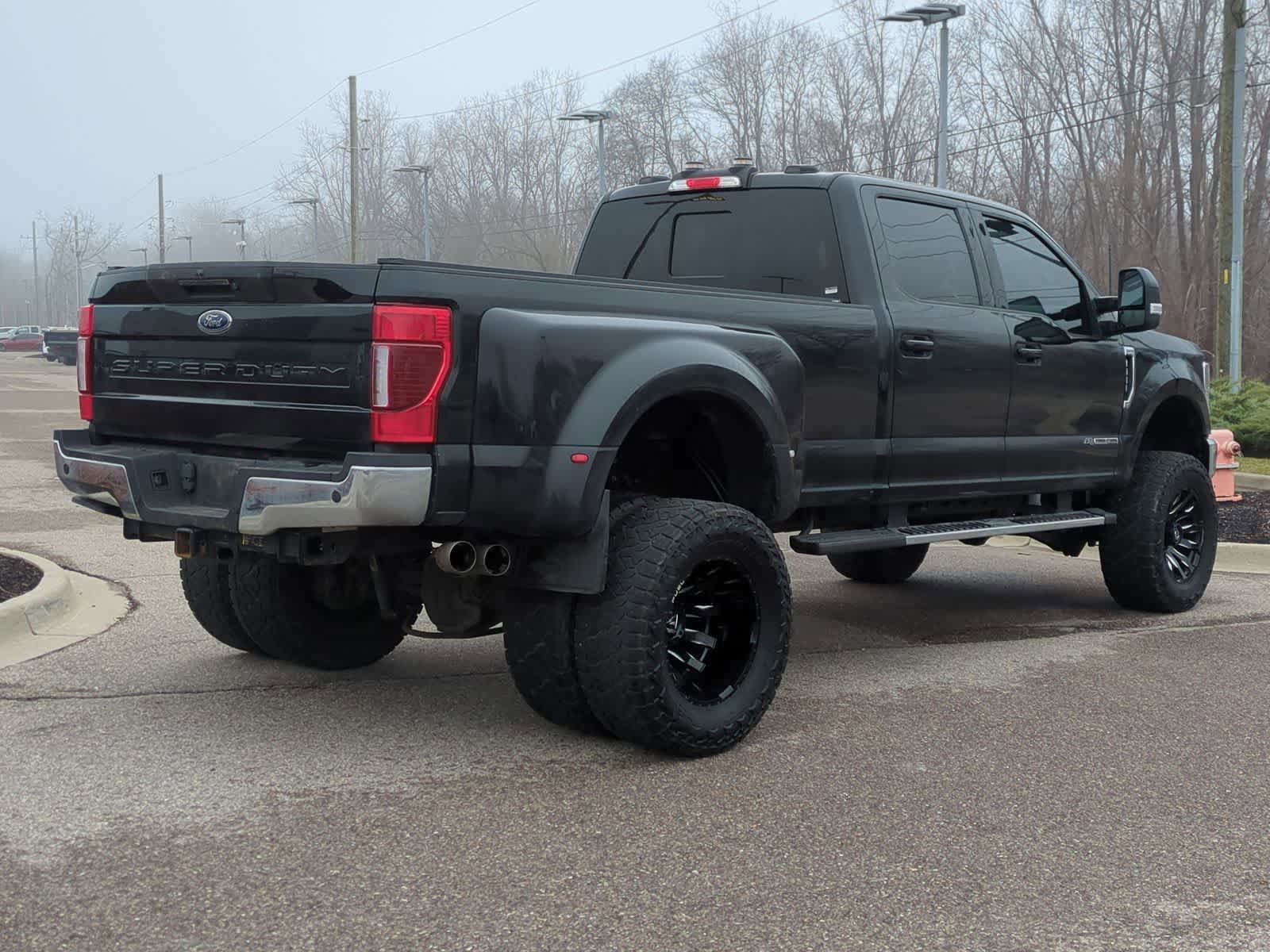 Used 2022 Ford F350 Lariat w/ Lariat Ultimate Package image 8