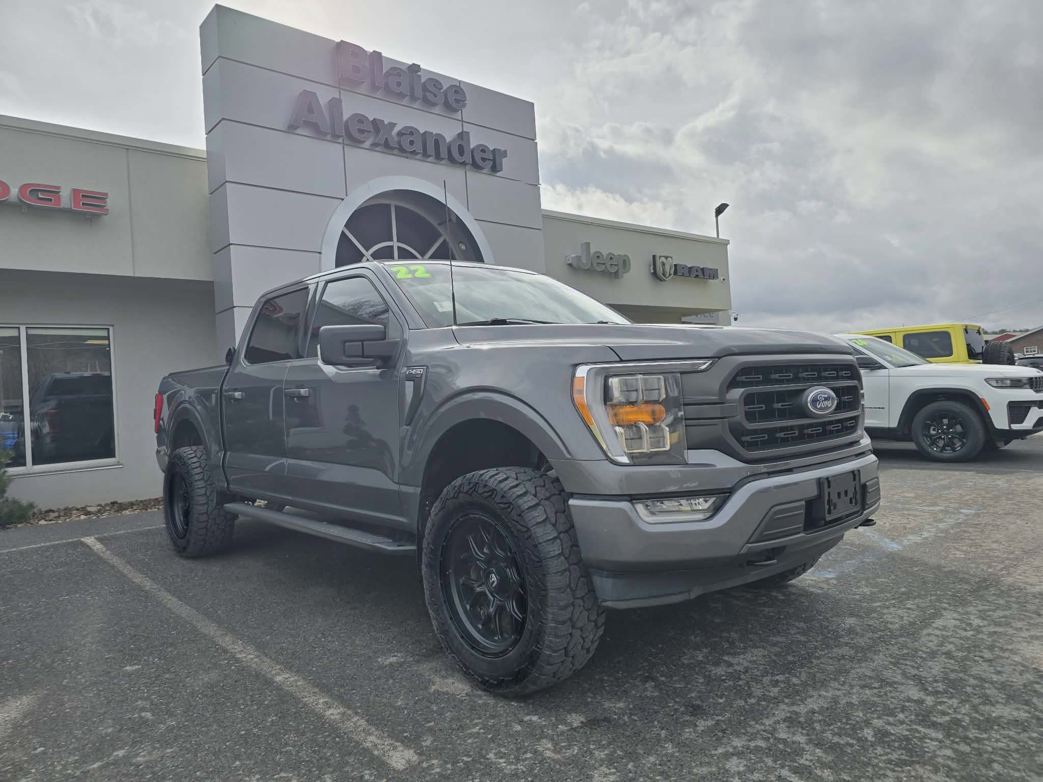 Used 2022 Ford F150 XLT w/ Equipment Group 302A High