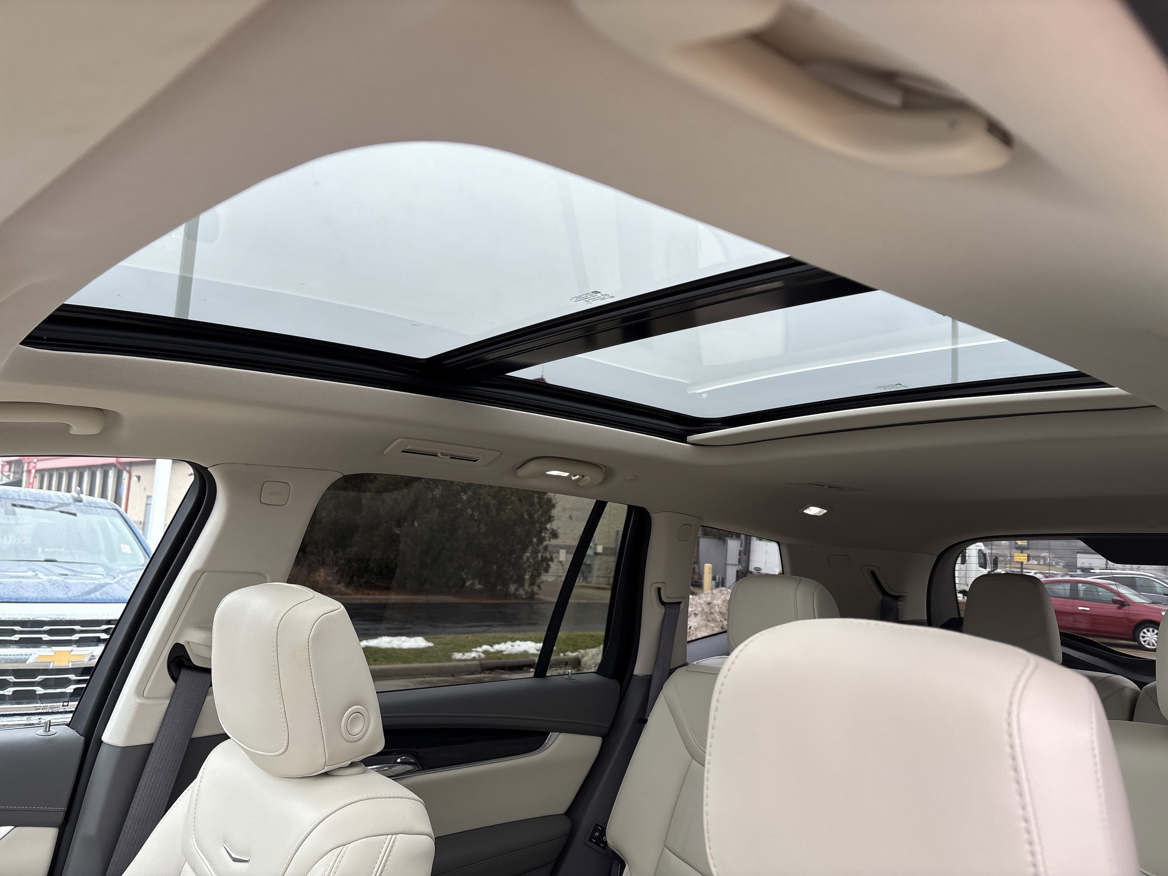 Certified 2024 Cadillac XT6 Premium Luxury w/ LPO, Floor Liner Package image 27