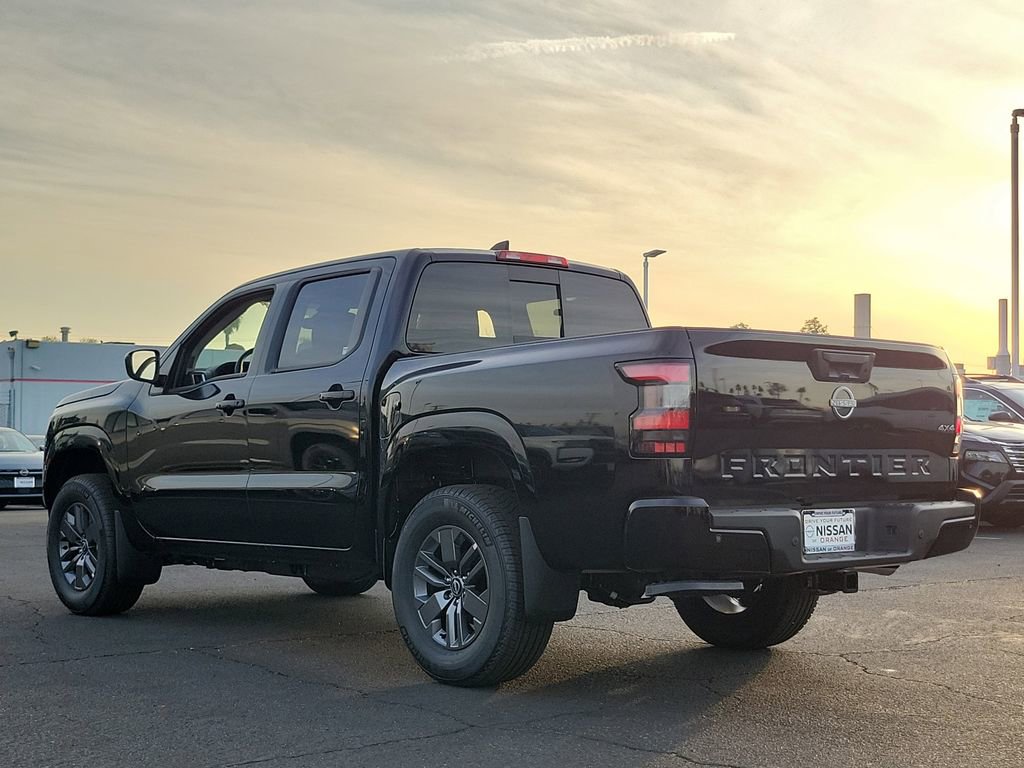 New 2026 Nissan Frontier SV w/ Tow Package image 2
