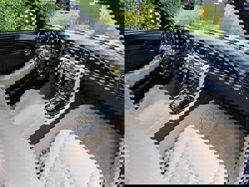 Used 2009 Lexus SC 430 Convertible image 20